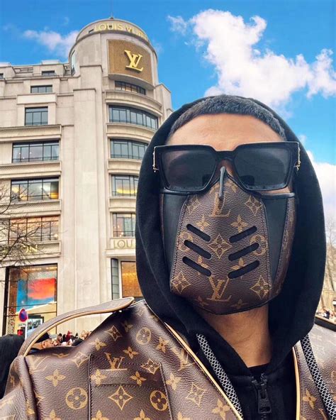 [FIND] Louis Vuitton Face Mask : r/DesignerReps